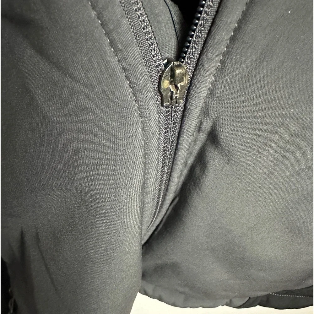 The North Face Men's Apex Chrome Thermal Jacket Asphalt Grey w/ Black Size Small